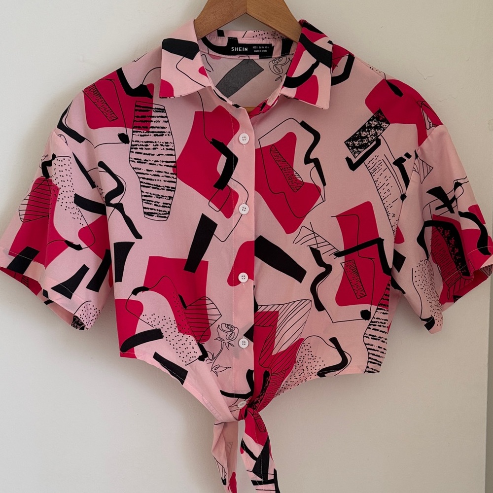 Women's Pink and Black Abstract Short Sleeve Crop Button Down Office Top